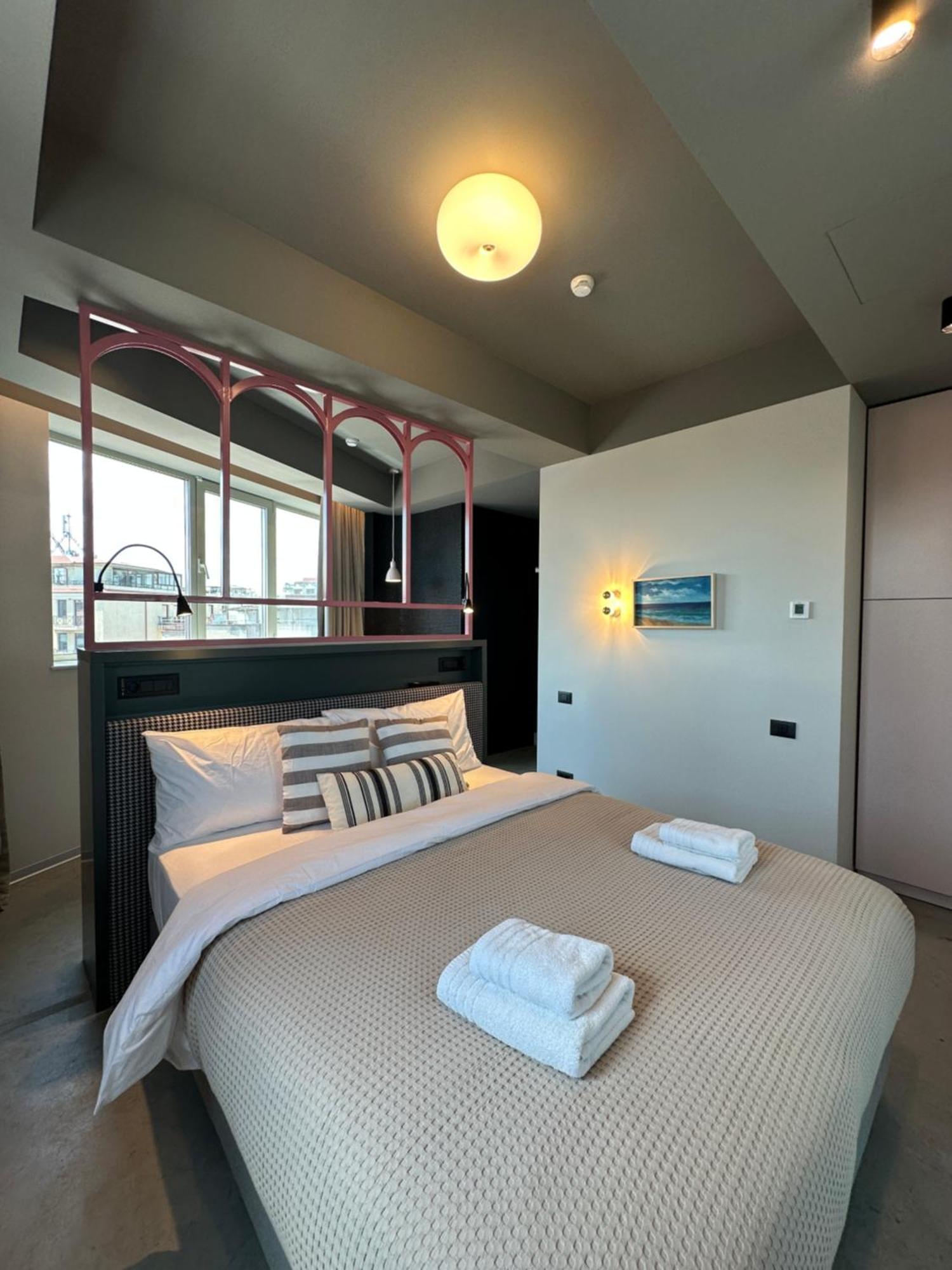 Apartamento Rezident Tomis Marina Constanţa Exterior foto
