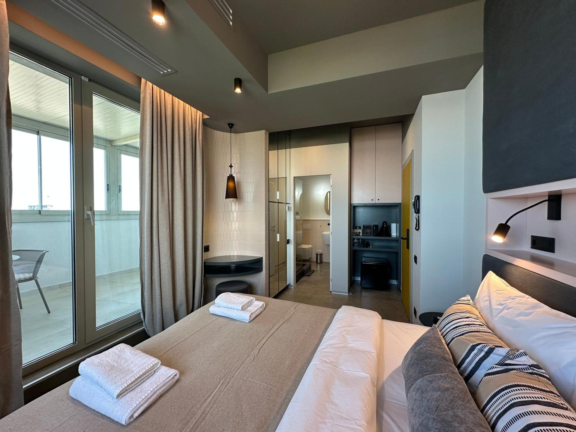 Apartamento Rezident Tomis Marina Constanţa Exterior foto